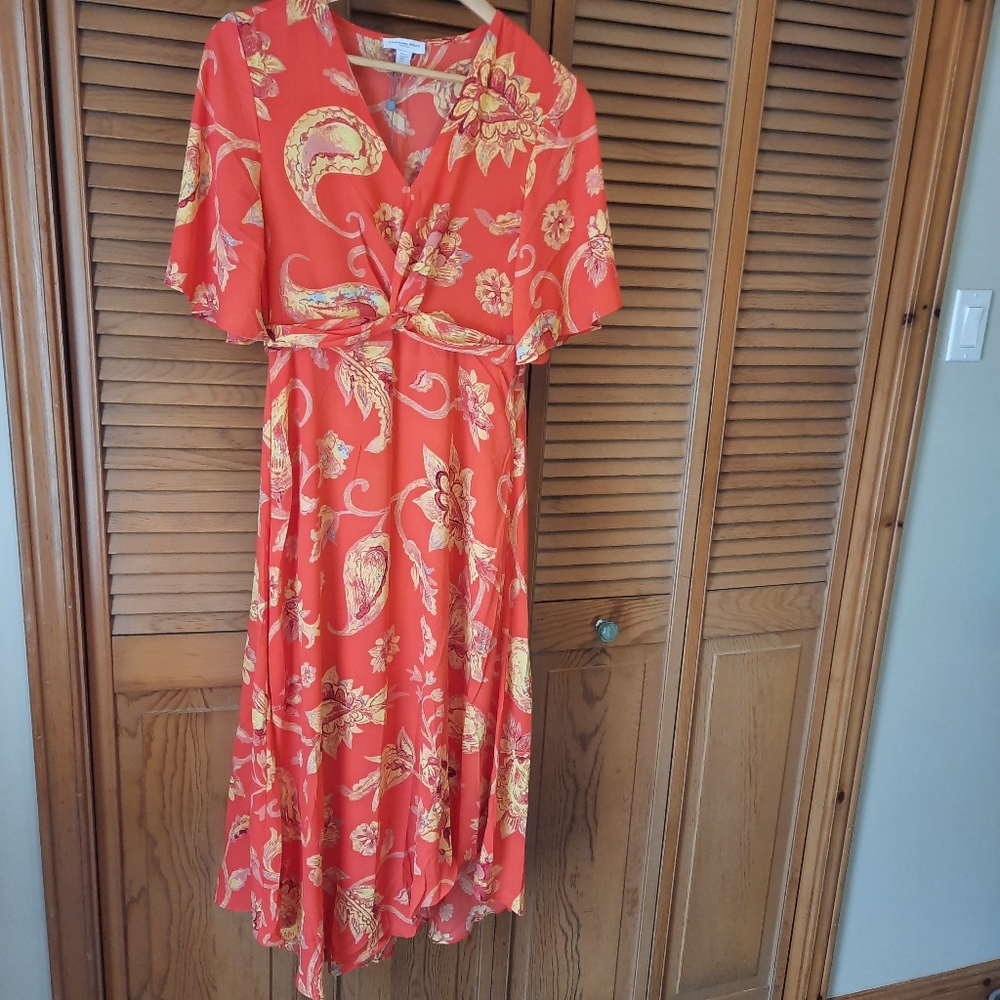 Carolina Belle Montréal long maxi v-neck dress